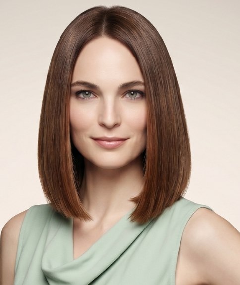 Carr&eacute; long pour cheveux brun chocolat