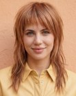 Cheveux longs et d&eacute;contract&eacute;s