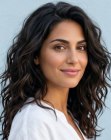 Cheveux longs et ondul&eacute;s